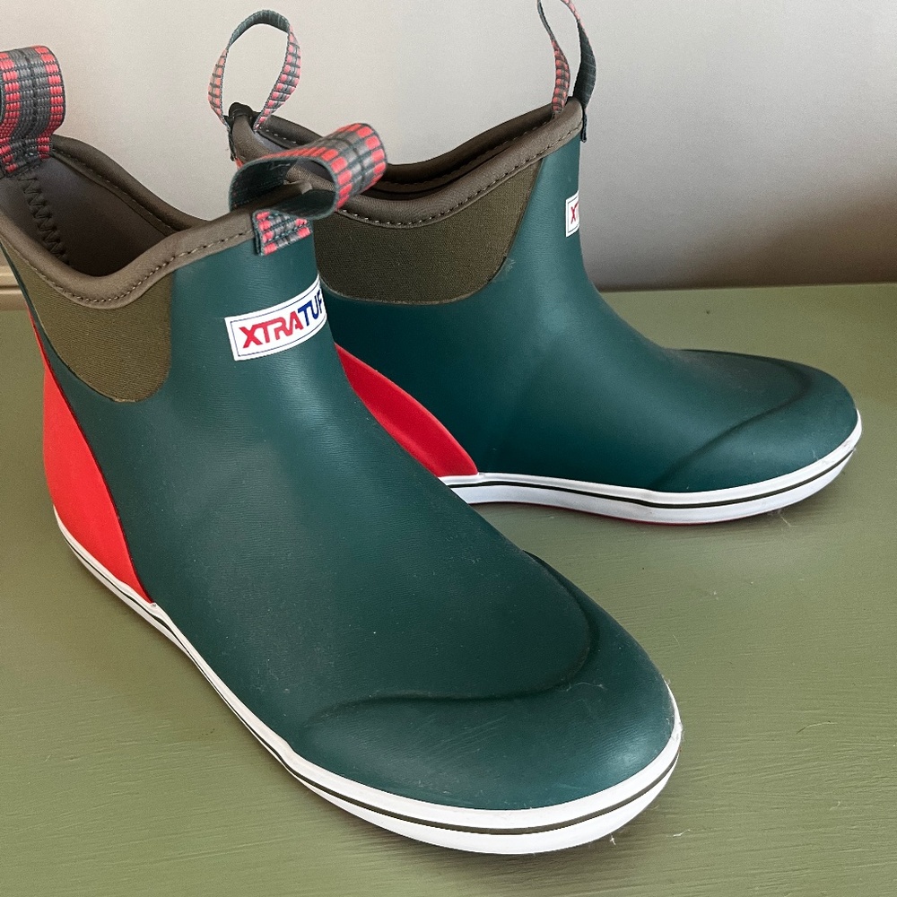 XtraTuf womens booties